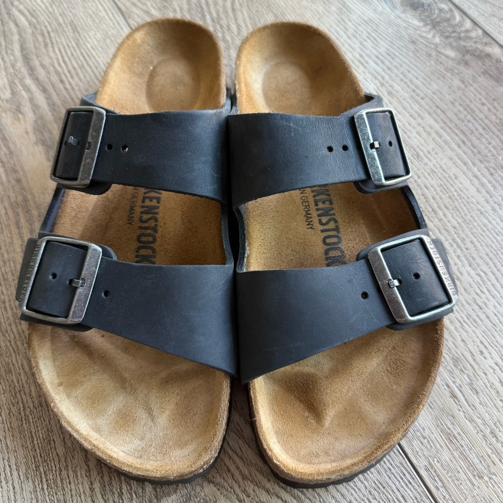 Birkenstock Arizona Black Leather Sandals
